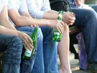 Среди подростков Закарпатья распространенным является пивной алкоголизм