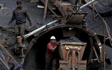 Во Львовской области произошел обвал на шахте, есть пострадавшие