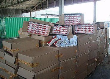 На Закарпатье пограничники пресекли контрабанду 4500 пачек сигарет