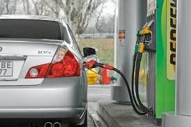 Украинские АЗС массово торгуют некачественным бензином