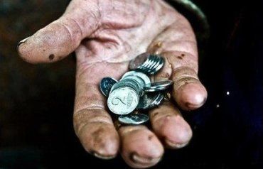 Половина населения Украины живет за чертой бедности