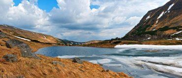 Озеро Бребенескул расположено в Раховском районе Закарпатской области