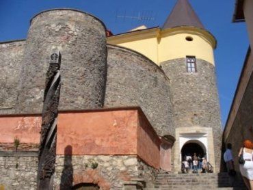 На Мукачевский замок не нашлось покупателей