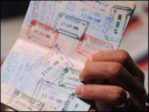 В Україні отримати румунський паспорт - не проблема