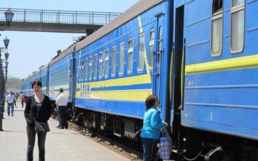 Стан вагонів пасажирського поїзда "Укрзалізниці" викликало великий резонанс