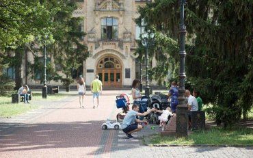 Студенти погуляли так, що соромно всій Україні