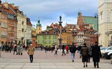 Українці можуть їхати на роботу до Польщі без візи