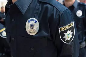 Такі поліцейські більше потрібні державі Україна...