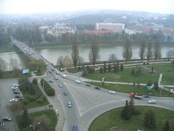 27 ноября движение через транспортный мост в Ужгороде будет перекрыто