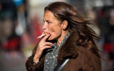 Вчені заявили що "легкі" цигарки не менш шкідливі чим інші