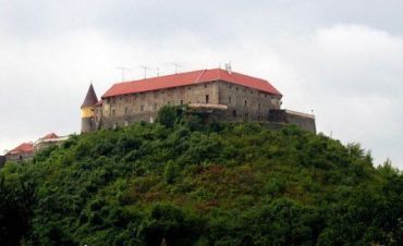 Замок "Паланок" - один из древнейших замков Закарпатья