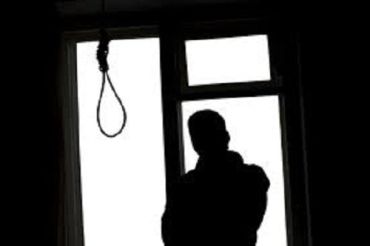 "Мене довели до самогубства" - прокурор