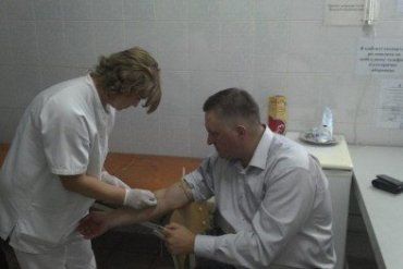 Алексея Спивака доставили в Закарпатский наркологический областной диспансер