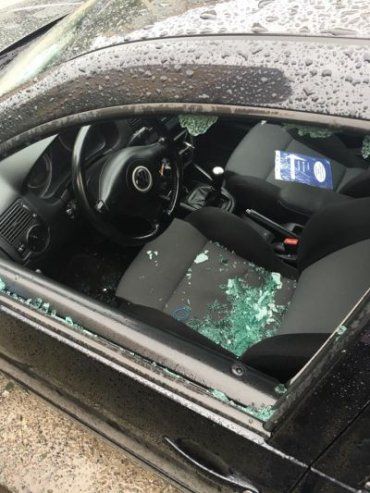 Напали на авто помощника народного депутата Украины Ивана Крулько