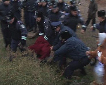 Одесская милиция избивала протестующих селян дубинками