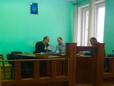 Судья Олег Придачук снова объявил перерыв до 12 февраля 2016 года