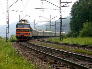 Потяг 108/107 «Одеса – Ужгород» курсуватиме щоденно по 30 серпня