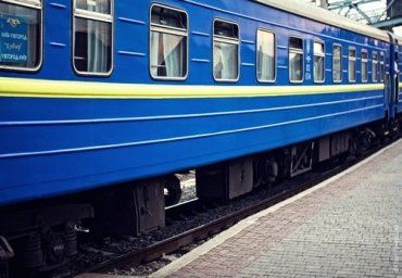 Дополнительный поезд №207 Киев-Ужгород осуществит рейсы 28, 29, 30 апреля, 6 мая