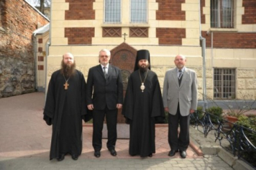 Во Львове епископ Филарет встретился с генеральным консулом России