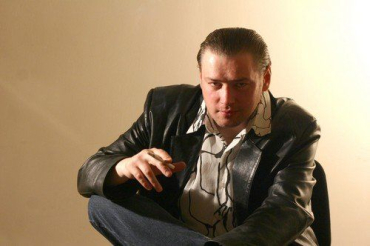Актер Андрей Мальцев родился 9 марта 1973 года и снимался в российских сериалах