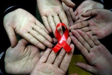 29 тысяч ВИЧ-инфицированных Украины могут остаться без лекарств