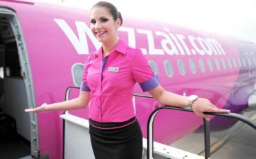 Угорський лоукост Wizz Air відкриває нові напрямки зі столичного аеропорту